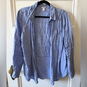 🌻L.L. Bean Light Blue Linen Button-Up Shirt
